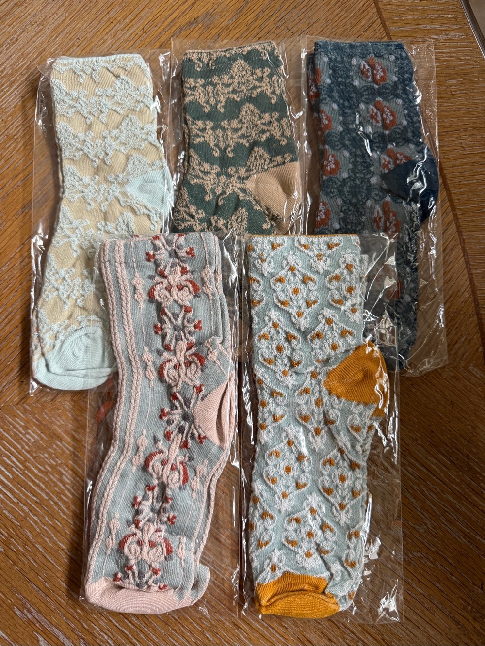 Cottagecore Vintage style socks- set of 5B